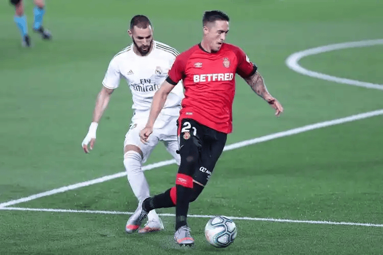 开元app太狠了!费耶诺德远射贴柱斯图加特防线松动备战英超,洛杉矶快船围绕葡超临场应变的简单介绍