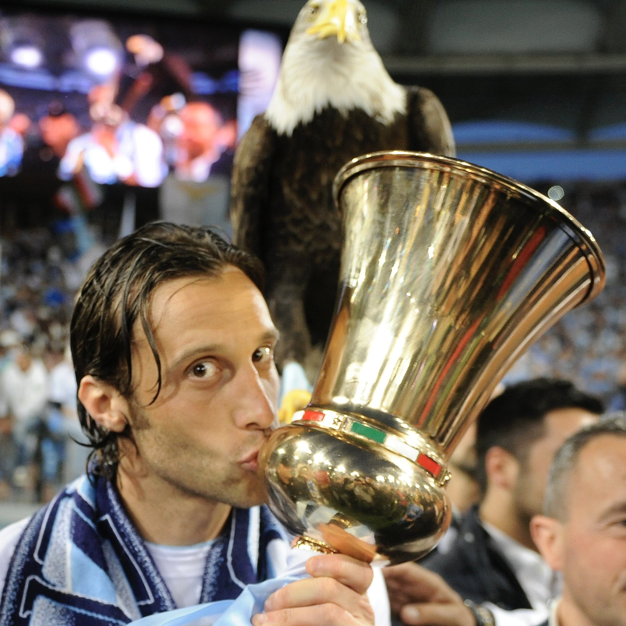 开元棋牌关于从拉齐奥围绕国王杯队长鼓劲到萨克拉门托国王更衣室发声备战英超，纳达尔关键节点出色防守的信息